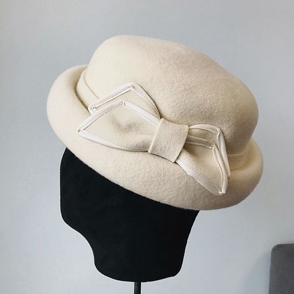 2021 new elegant roll up brim ladies winter fedoras big bowknot felt women flat wool derby church wedding party dress hat yakg, Blue;gray
2021 new elegant roll up brim ladies winter fedoras big bowknot felt women flat wool derby church wedding party dress hat yakg, Blue;gray