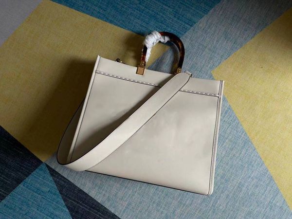 sunshine medium tote original style women leather single shoulder crossbody bags big shopper bags classic print handbags purse
sunshine medium tote original style women leather single shoulder crossbody bags big shopper bags classic print handbags purse