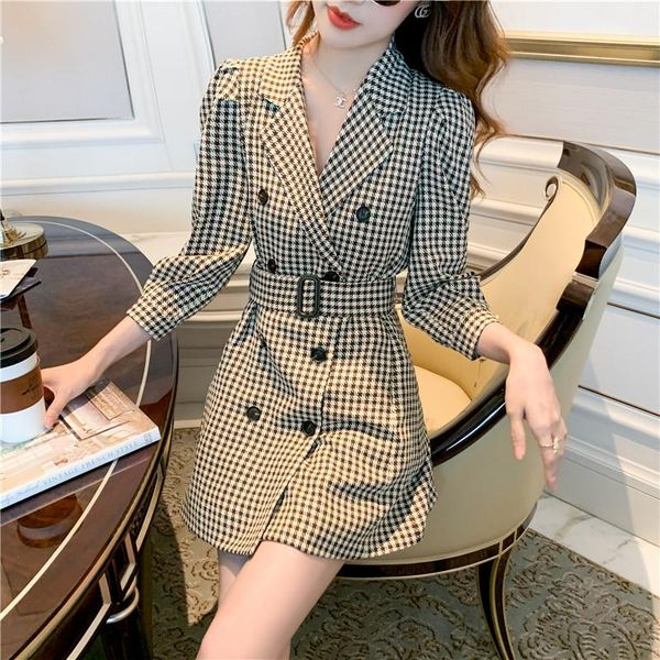 casual dresses 2021 temperament double-breasted suit jacket autumn women's waist houndstooth puff sleeve dress, Black;gray
casual dresses 2021 temperament double-breasted suit jacket autumn women's waist houndstooth puff sleeve dress, Black;gray