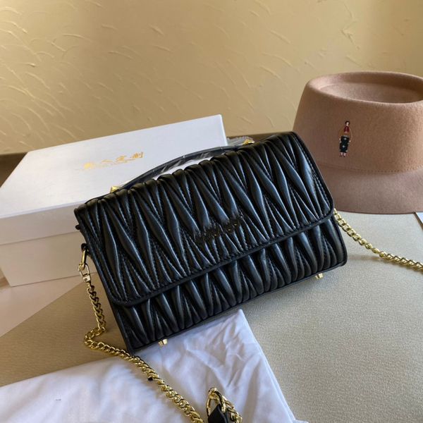 brand new paris mm series gold chain pleated design handbags leather women evening bag crossbody clutch luxurys designers bags
brand new paris mm series gold chain pleated design handbags leather women evening bag crossbody clutch luxurys designers bags
