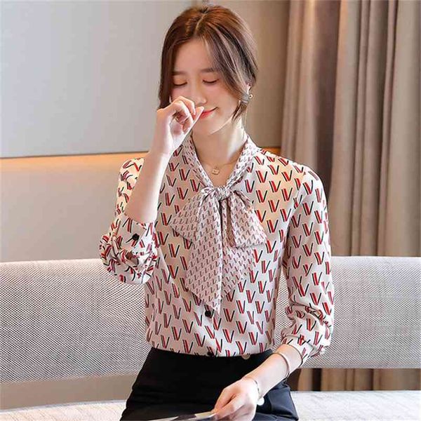 autumn fashion women and blouses long sleeve letter print chiffon shirts casual lady lac-up bow v-neck clothing blusas 210730, White
autumn fashion women and blouses long sleeve letter print chiffon shirts casual lady lac-up bow v-neck clothing blusas 210730, White
