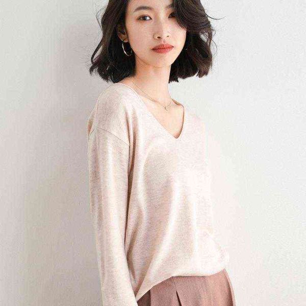 fall / winter v-neck inside women's wear long sleeve short off shoulder sweater thin bottom shirt, White;black
fall / winter v-neck inside women's wear long sleeve short off shoulder sweater thin bottom shirt, White;black