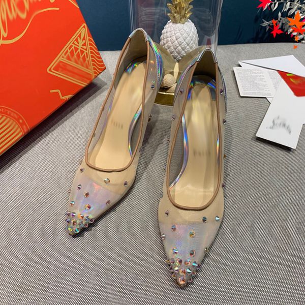 2021 good quality fashion women luxurys designers shoes designer sandals womens luxury high heels sandal dress shoess with box size 35-41 -n, Black
2021 good quality fashion women luxurys designers shoes designer sandals womens luxury high heels sandal dress shoess with box size 35-41 -n, Black