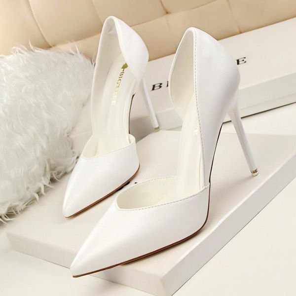 dress shoes womens banquet high heeels .5cm v-back pink leather hollow out pumps elegent ol ladies concise party open sides 40, Black
dress shoes womens banquet high heeels .5cm v-back pink leather hollow out pumps elegent ol ladies concise party open sides 40, Black