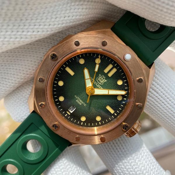 wristwatches steeldive sd1960s bronze mens watches 200m waterproof nh35 automatic green luminous dial sapphire crystal mechanical watch, Slivery;brown
wristwatches steeldive sd1960s bronze mens watches 200m waterproof nh35 automatic green luminous dial sapphire crystal mechanical watch, Slivery;brown