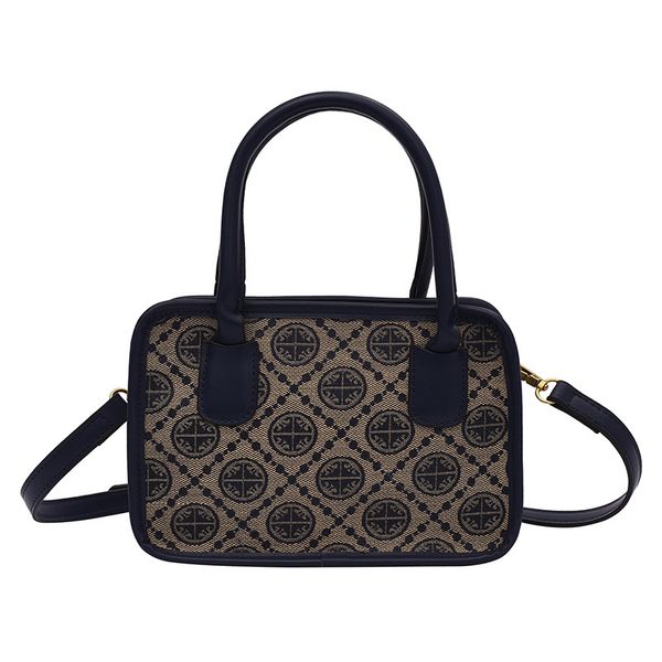 womens purses & handbags fashionable jacquard cloth pu splicing handbag style personalized shoulder bag light diagonal women's cosmetic
womens purses & handbags fashionable jacquard cloth pu splicing handbag style personalized shoulder bag light diagonal women's cosmetic
