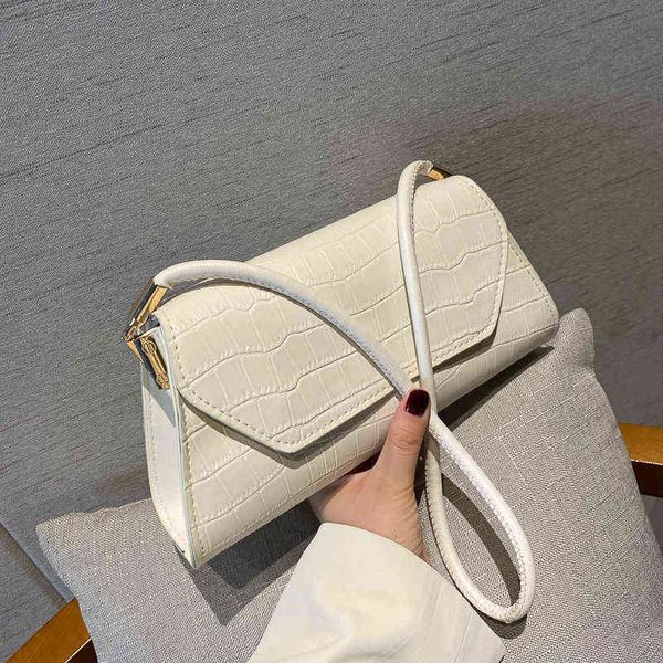 french popular stick armpit bag women's trendy net red one shoulder portable small square
french popular stick armpit bag women's trendy net red one shoulder portable small square