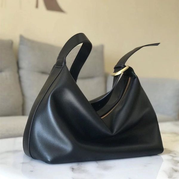 75% off luxury handbag female and 2021 new korean style leisure shoulder fashion large capacity tote bag portable messenger bag och8
75% off luxury handbag female and 2021 new korean style leisure shoulder fashion large capacity tote bag portable messenger bag och8