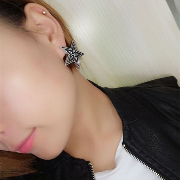 design jewelry same five pointed earrings jewelry counter earrings star accessories, Golden;silver
design jewelry same five pointed earrings jewelry counter earrings star accessories, Golden;silver