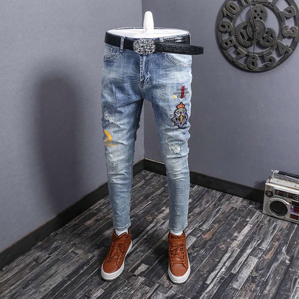 spring and summer hole embroidery badge jeans wash personality fashion youth long pants men's casual straight fit, Blue
spring and summer hole embroidery badge jeans wash personality fashion youth long pants men's casual straight fit, Blue