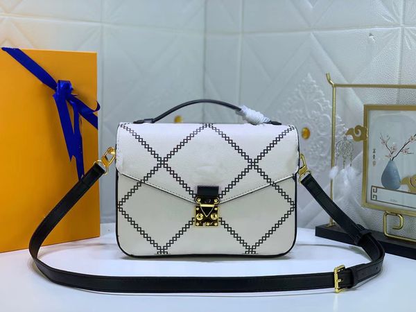 5a dust bag designer bags handbag purses woman fashion clutch purse chain womens designing crossbody shoulder bag
5a dust bag designer bags handbag purses woman fashion clutch purse chain womens designing crossbody shoulder bag