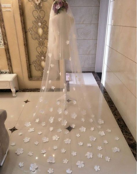 bridal veils romantic 3 m wedding veil 3d flowers appliquesd one ladyer with comb veu de noiva cathedral accessories, Black
bridal veils romantic 3 m wedding veil 3d flowers appliquesd one ladyer with comb veu de noiva cathedral accessories, Black