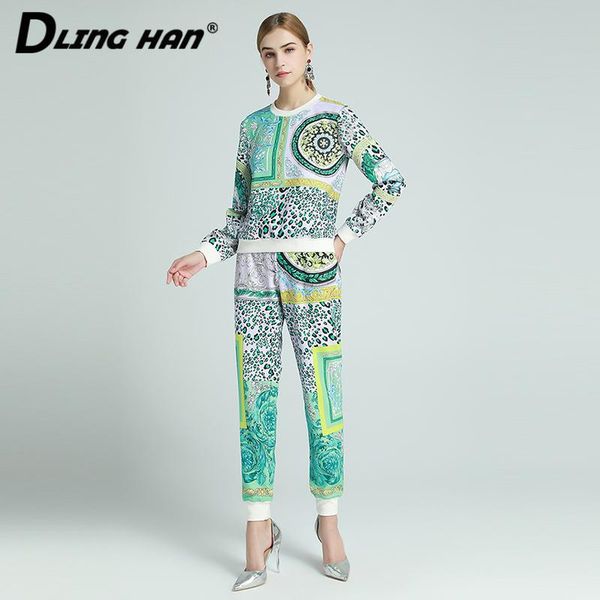 women's two piece pants dlinghan vintage totem print set long sleeve o-neck pullover + casual trousers two-piece designer autumn, White
women's two piece pants dlinghan vintage totem print set long sleeve o-neck pullover + casual trousers two-piece designer autumn, White