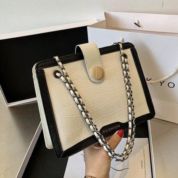 cross body textured women's shoulder underarm bag 2021 autumn trendy fashion trending large capacity chain crossbody
cross body textured women's shoulder underarm bag 2021 autumn trendy fashion trending large capacity chain crossbody