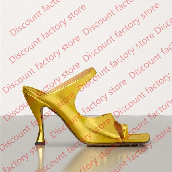 2020 star genuine leather thin heels woman sandals rome open toe femmes sandales fashion casual flip-flops summer, Black
2020 star genuine leather thin heels woman sandals rome open toe femmes sandales fashion casual flip-flops summer, Black