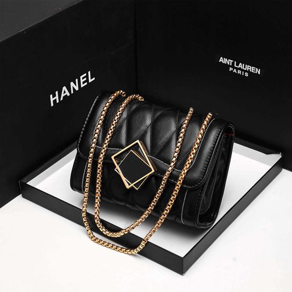 fashion niche design 2021 new fashion slant cross bag women's net red versatile ins lingge chain autumn and winter
fashion niche design 2021 new fashion slant cross bag women's net red versatile ins lingge chain autumn and winter