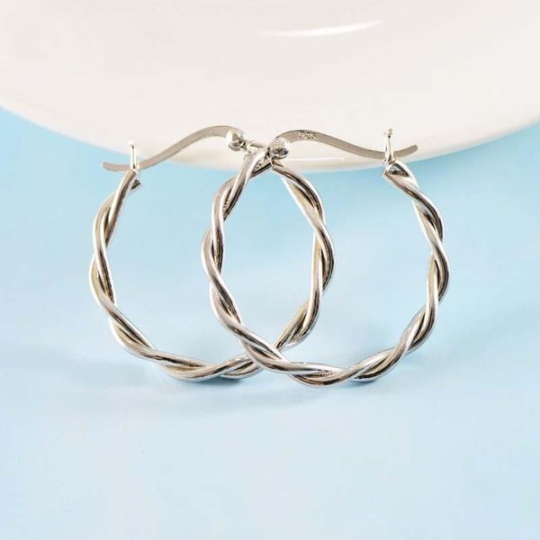 hoop & huggie real 925 sterling silver knitting round earrings with simple ladies' temperament exquisite party jewelry, Golden;silver
hoop & huggie real 925 sterling silver knitting round earrings with simple ladies' temperament exquisite party jewelry, Golden;silver