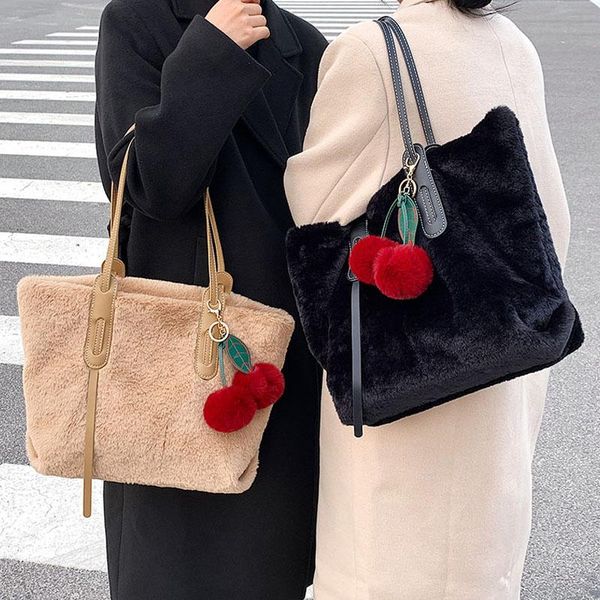 evening bags women's autumn winter large-capacity tote shoulder bag fashion trend solid color handbag designer underarm
evening bags women's autumn winter large-capacity tote shoulder bag fashion trend solid color handbag designer underarm