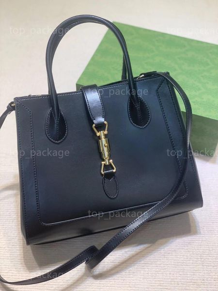 classic designer fashion bag women handbags,real leather workmanship gold hardware, various colors and styles, door-to-door deliver
classic designer fashion bag women handbags,real leather workmanship gold hardware, various colors and styles, door-to-door deliver