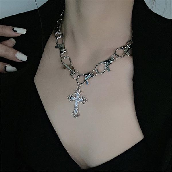 pendant necklaces hip hop keychain cross personality clavicle chain necklace for women stainless steel jewelry, Silver
pendant necklaces hip hop keychain cross personality clavicle chain necklace for women stainless steel jewelry, Silver