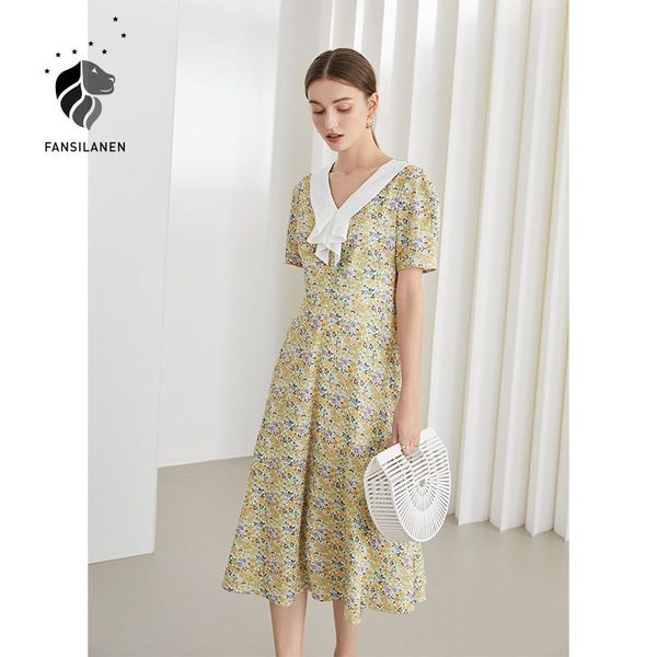 casual dresses fansilanen office lady gentle floral dress female summer 2021 slim v-neck asymmetric lotus leaf long women, Black;gray
casual dresses fansilanen office lady gentle floral dress female summer 2021 slim v-neck asymmetric lotus leaf long women, Black;gray