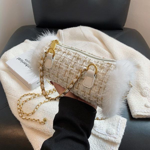 evening bags high-quality ladies plush chain handbag 2021 autumn and winter handbags korean fashion one-shoulder messenger bag women
evening bags high-quality ladies plush chain handbag 2021 autumn and winter handbags korean fashion one-shoulder messenger bag women