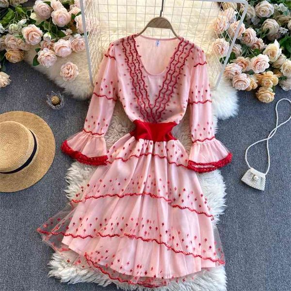 women fashion round neck long flare sleeve high waist slim embroidered a-line dress elegant clothing vestidos de mujer r251 210527, Black;gray 
women fashion round neck long flare sleeve high waist slim embroidered a-line dress elegant clothing vestidos de mujer r251 210527, Black;gray