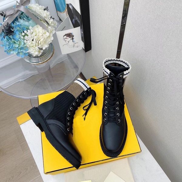 fashion women's ankle boots 2021 autumn and winter electronic embroidery color matching round toe women mid boot martin bootss size:35-, Black
fashion women's ankle boots 2021 autumn and winter electronic embroidery color matching round toe women mid boot martin bootss size:35-, Black