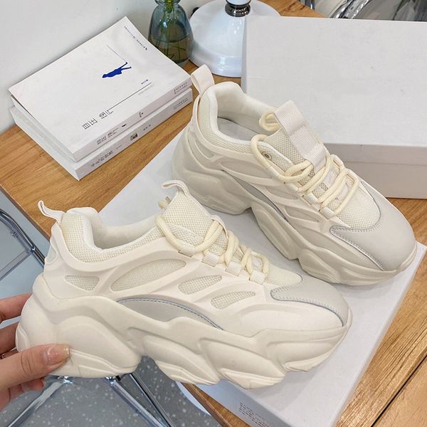 bl butterfly wing daddy shoes autumn new cow leather thick sole versatile lace up sports casual increased student running
bl butterfly wing daddy shoes autumn new cow leather thick sole versatile lace up sports casual increased student running