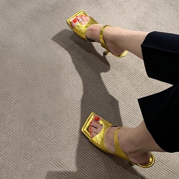 slippers summer women's square toe flip-flop high heels shoes black white red gold m53
slippers summer women's square toe flip-flop high heels shoes black white red gold m53