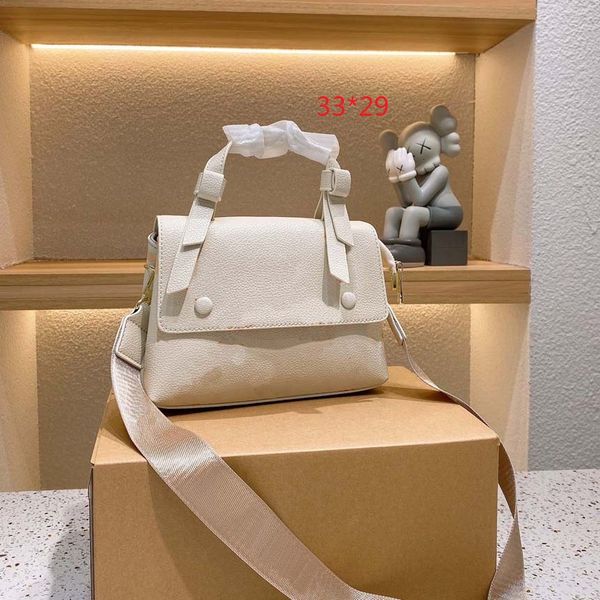 high-quality designer ladies bags handbag coin purse large capacity shopping shoulder bag lady messenger multifunctional fashion 004
high-quality designer ladies bags handbag coin purse large capacity shopping shoulder bag lady messenger multifunctional fashion 004