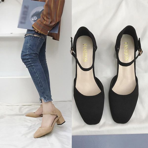 launched in 2021 black high heels leather velvet ankle strap women's shoes retro soft high heels comfortable and lightweight
launched in 2021 black high heels leather velvet ankle strap women's shoes retro soft high heels comfortable and lightweight