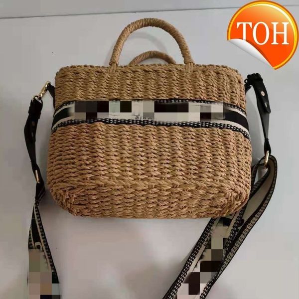 di d family straw bag summer beach weaving rattan lady's messenger
di d family straw bag summer beach weaving rattan lady's messenger