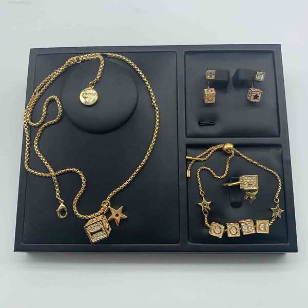 christian/dio necklace dijia square dice inlaid with diamond versatile bracelet female d family simple net red popular earrings, Red;brown
christian/dio necklace dijia square dice inlaid with diamond versatile bracelet female d family simple net red popular earrings, Red;brown