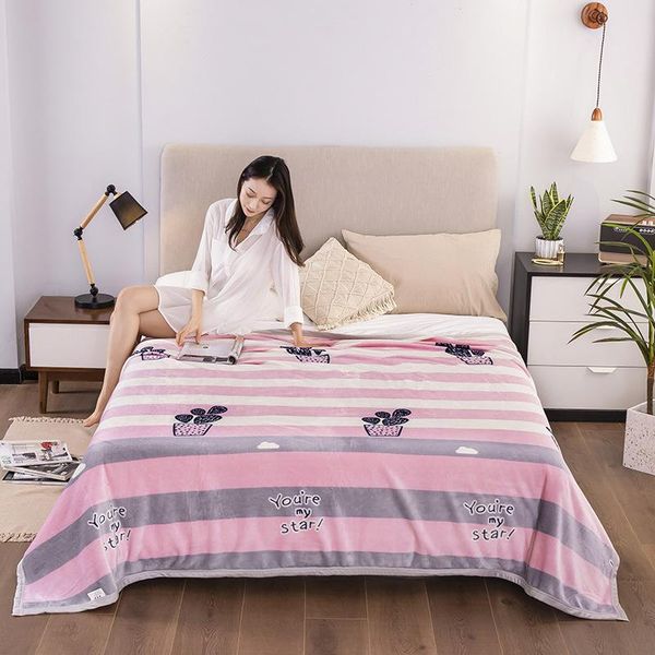 blankets flannel blanket soft warm office air-conditioning quilt, can be spread on the sofa/bed/travel patchwork solid
blankets flannel blanket soft warm office air-conditioning quilt, can be spread on the sofa/bed/travel patchwork solid