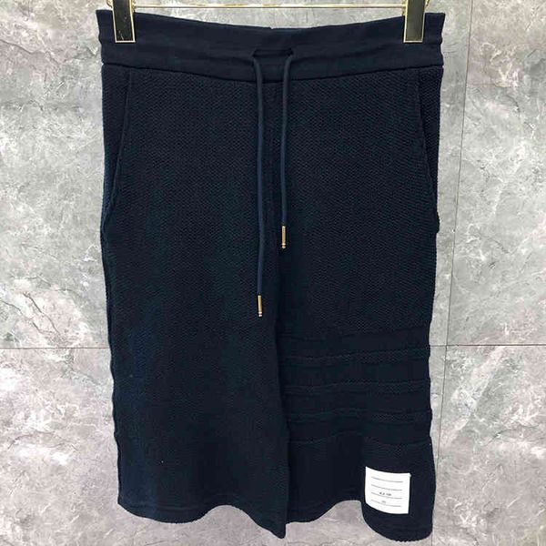 dongguan brand on behalf of direct sales tb shorts dark bar five leggings, White;black
dongguan brand on behalf of direct sales tb shorts dark bar five leggings, White;black