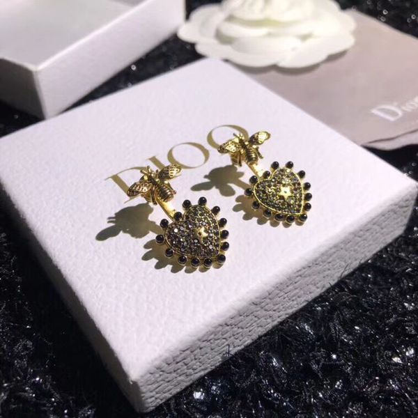designer jewellery earrings womenhome little bee earrings female net red high version letter love pearl earrings, Golden
designer jewellery earrings womenhome little bee earrings female net red high version letter love pearl earrings, Golden