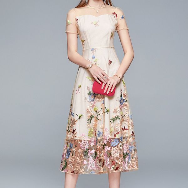 2021 new summer chic embroidery flowers mesh dresses women o-neck short sleeve long national style female party dress r74a, Black;gray
2021 new summer chic embroidery flowers mesh dresses women o-neck short sleeve long national style female party dress r74a, Black;gray