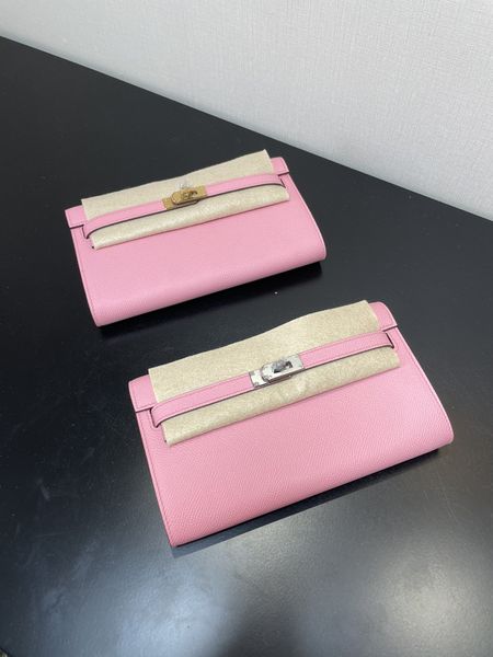 quality designers wallet pink purple color epsom leather handmade quality wax line stitching epsom leather siver gold hardware wholesale
quality designers wallet pink purple color epsom leather handmade quality wax line stitching epsom leather siver gold hardware wholesale