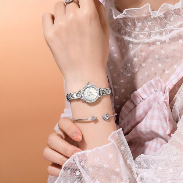 wristwatches casual sport watches 2021 women quartz stainless steel band diamonds business watch relogio feminino zegarek damski, Slivery;brown
wristwatches casual sport watches 2021 women quartz stainless steel band diamonds business watch relogio feminino zegarek damski, Slivery;brown