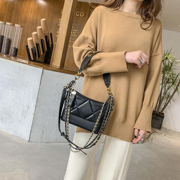 cross body 2021 arrivals women's shoulder bags pu leather retro diamond lattice female design versatile women bucket
cross body 2021 arrivals women's shoulder bags pu leather retro diamond lattice female design versatile women bucket