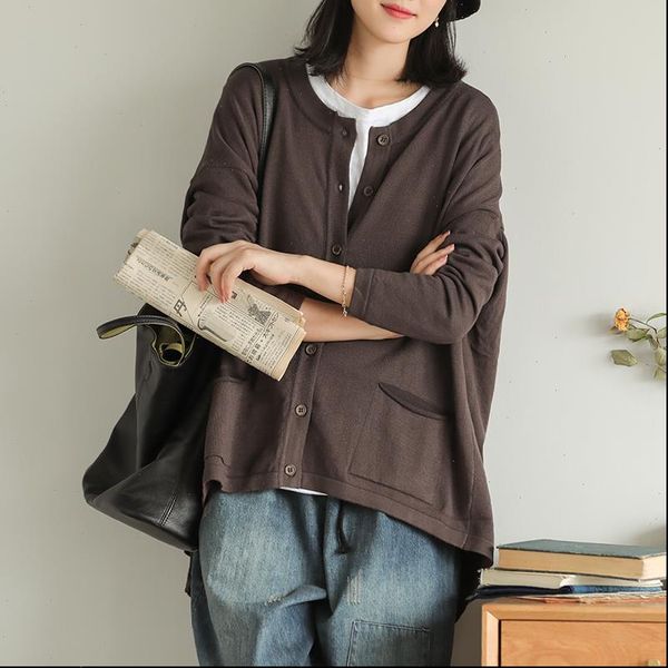 vintage o neck pockets single breasted knitted solid women sweaters 2021 autumn new long sleeve women sweaters, White;black
vintage o neck pockets single breasted knitted solid women sweaters 2021 autumn new long sleeve women sweaters, White;black