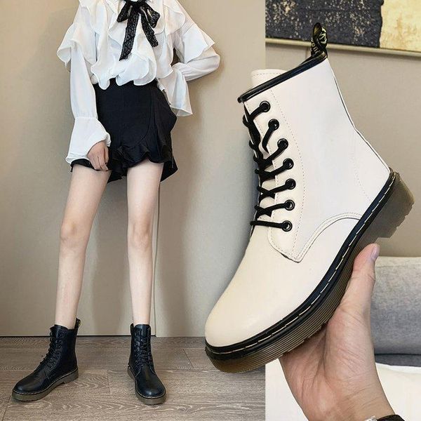 boots thick-soled female black handsome locomotive british style short autumn and winter
boots thick-soled female black handsome locomotive british style short autumn and winter