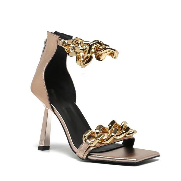2021 fashion luxury genuine leather chain 9.5cm high heeled sandals gladiator women fine heel fashion party woman shoes slippers big size 35, Black
2021 fashion luxury genuine leather chain 9.5cm high heeled sandals gladiator women fine heel fashion party woman shoes slippers big size 35, Black