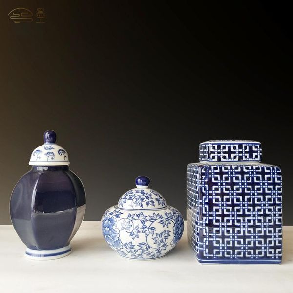 vases chinese classical art ceramic vase antique blue and white porcelain flower arrangement retro home decoration crafts storage jar
vases chinese classical art ceramic vase antique blue and white porcelain flower arrangement retro home decoration crafts storage jar