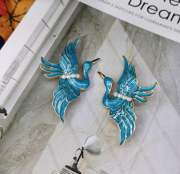 pins, brooches chinese wind blue cranes brooch enamel drip pearl retro couple pin cheongsam hanfu deserve to act the role of, Gray
pins, brooches chinese wind blue cranes brooch enamel drip pearl retro couple pin cheongsam hanfu deserve to act the role of, Gray