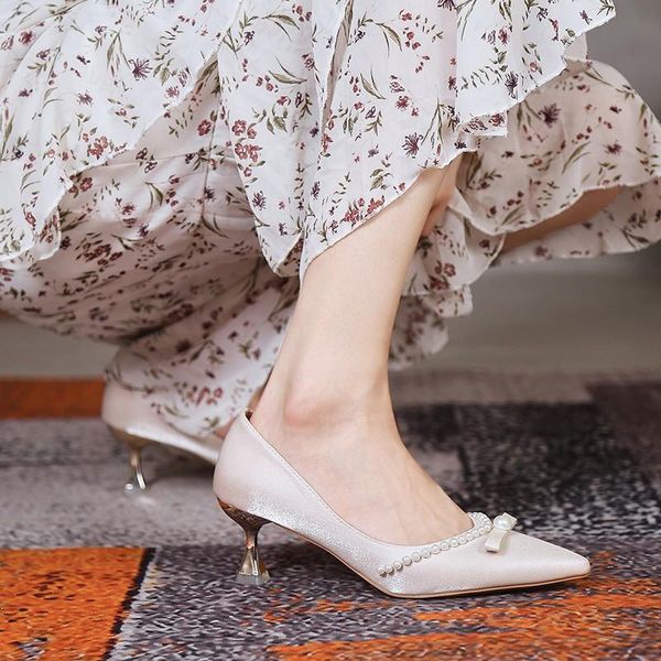 dress shoes high heels female baotou sandals pointed stiletto 2021 fashion pearl wedding heel height 6cm, Black
dress shoes high heels female baotou sandals pointed stiletto 2021 fashion pearl wedding heel height 6cm, Black