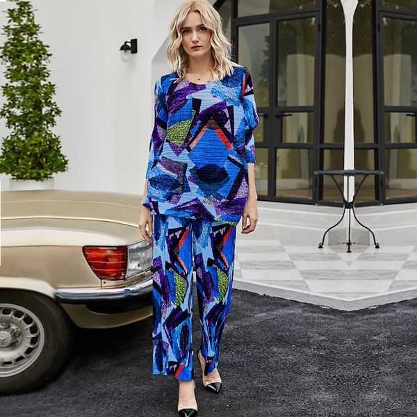 2021 new autumn winter pleated ocean print plus size women's suit long sleeve harem straight pants aesthetic indie clothes 5434 ng5o, White
2021 new autumn winter pleated ocean print plus size women's suit long sleeve harem straight pants aesthetic indie clothes 5434 ng5o, White