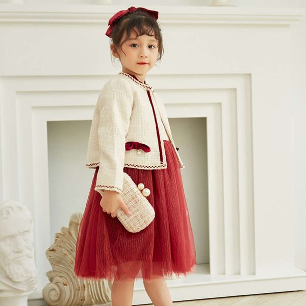 fragrance suit 2021 new spring fashion little girls' foreign style coat dress two piece children's wear, White
fragrance suit 2021 new spring fashion little girls' foreign style coat dress two piece children's wear, White