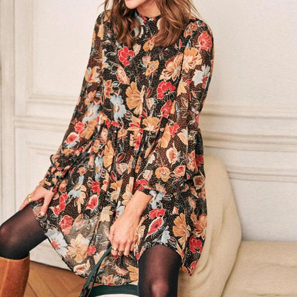 2021 new floral print summer elegant ruffle neck sleeve vintage short party casual autumn women vestidos p4w4, Black;gray
2021 new floral print summer elegant ruffle neck sleeve vintage short party casual autumn women vestidos p4w4, Black;gray